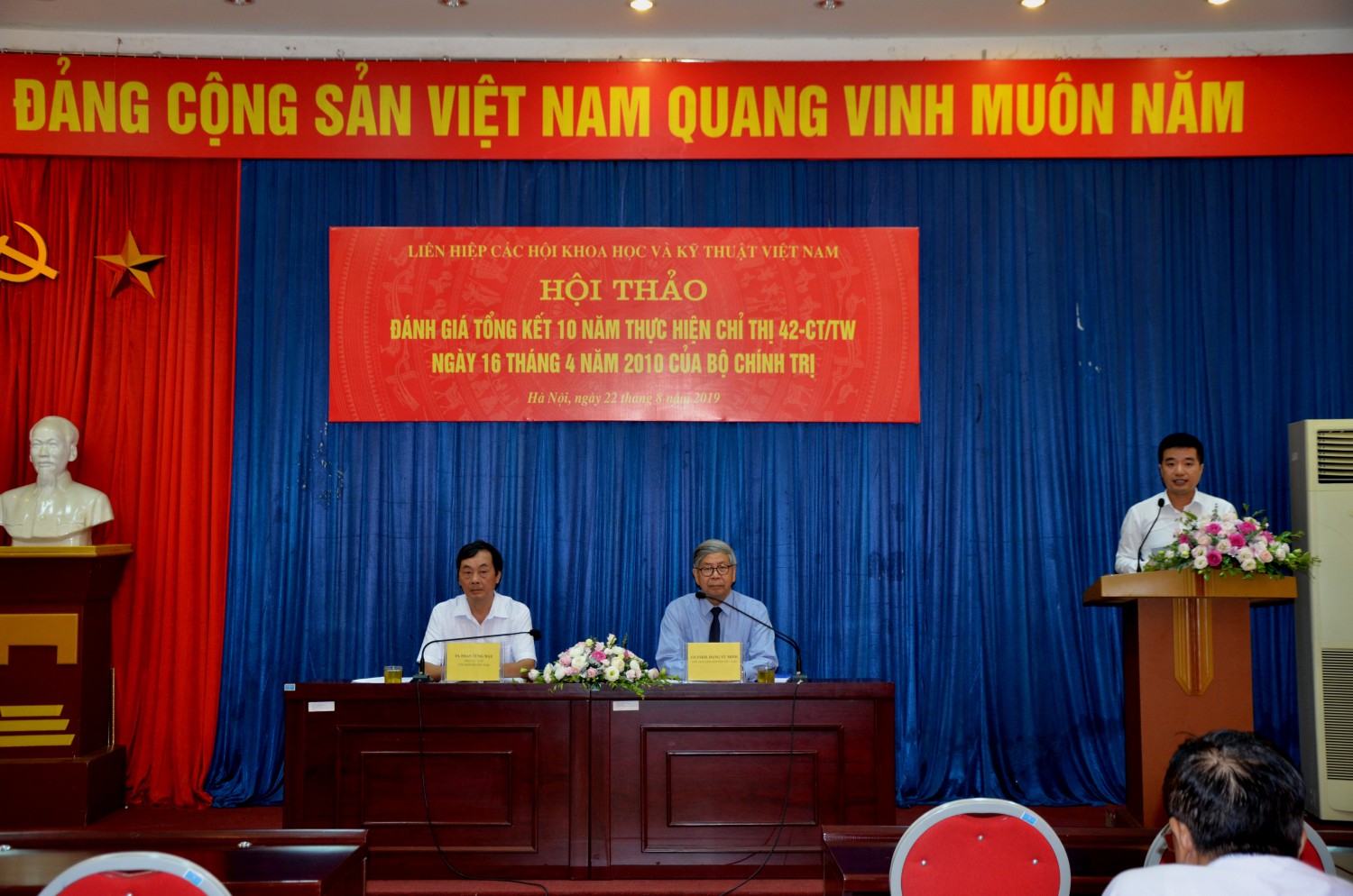 Liên hiệp Hội Việt Nam - 10 năm thực hiện Chỉ thị 42 của Bộ Chính trị